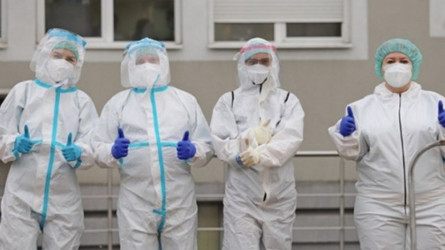 Обучават във ВМА медици от Тараклия в Молдова за лечението на COVID-19